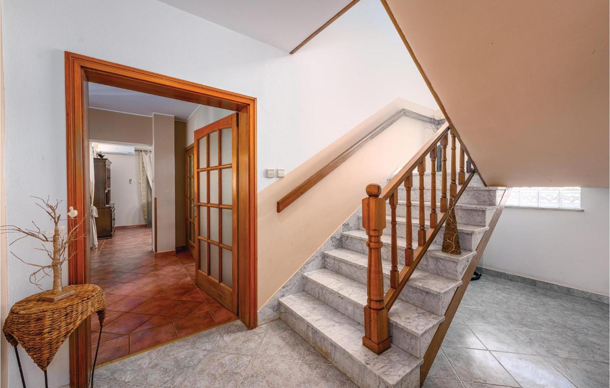 Stunning In With Kitchen *