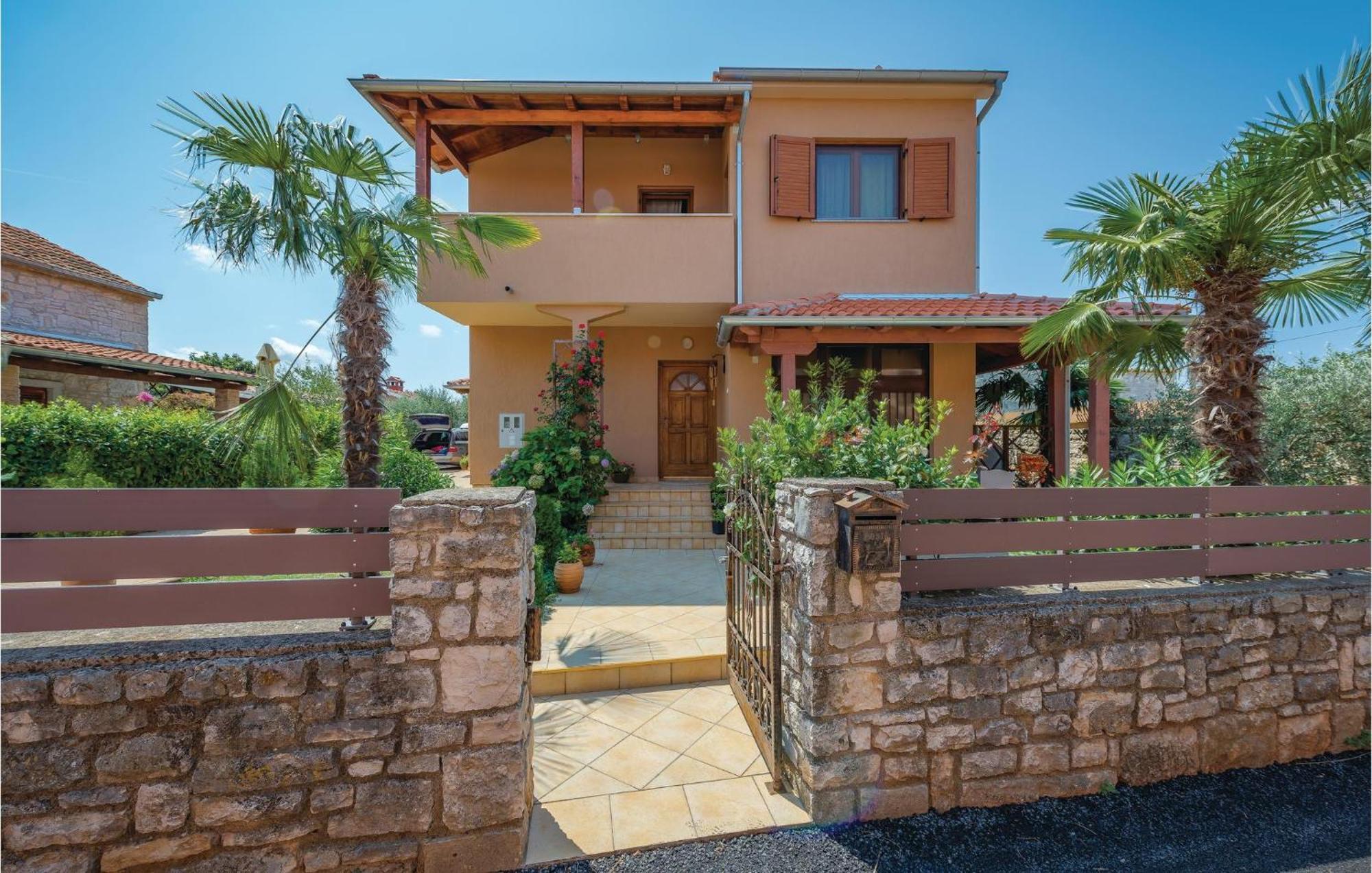 Stunning In With Kitchen * Rovinj
